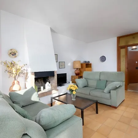 U-nique Esplanada Apartment